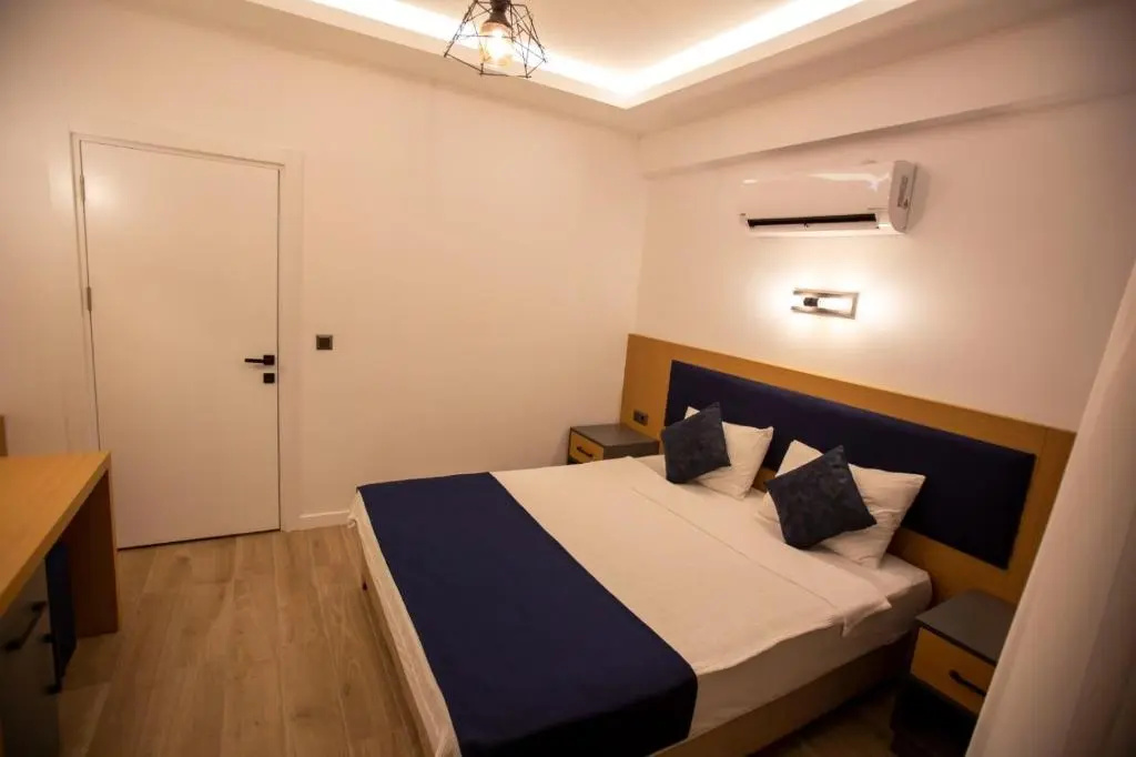Eva Apart Kemer