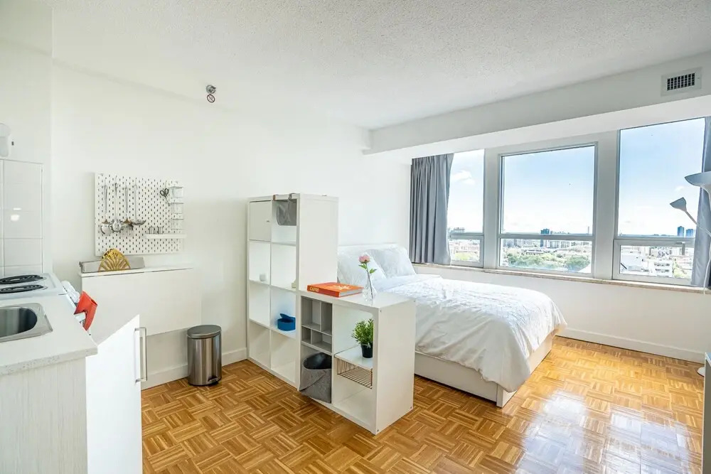 Elegant Studios and Apartments Montreal