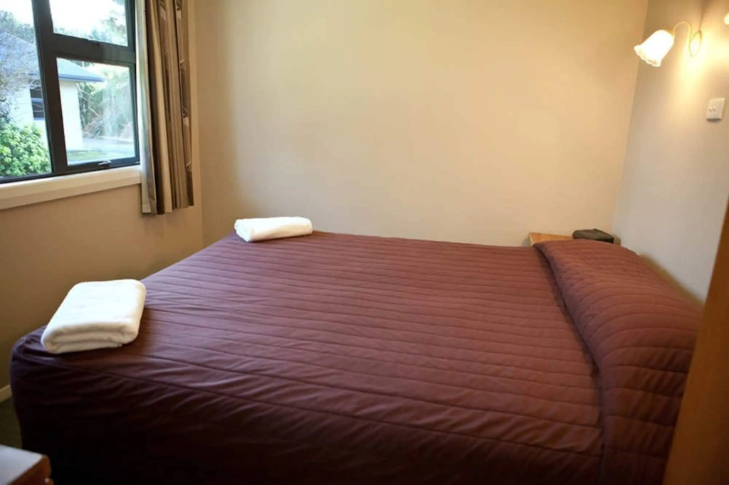 Grove Park Motor Lodge