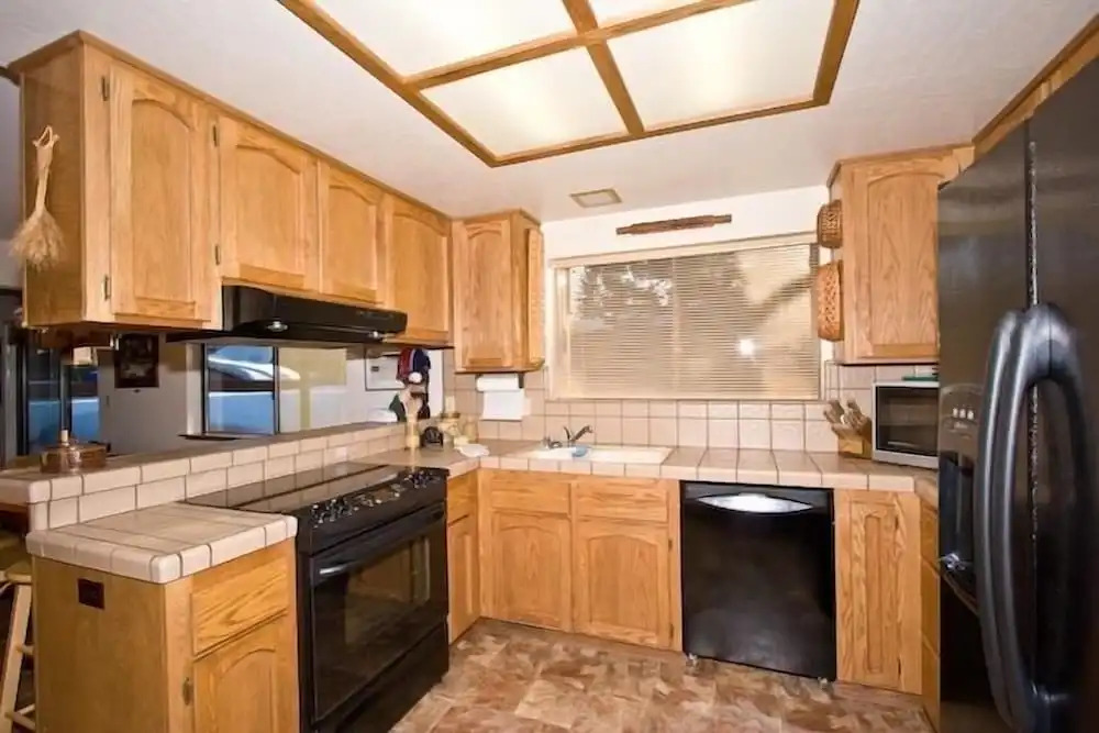 2485 Tepee Ct.