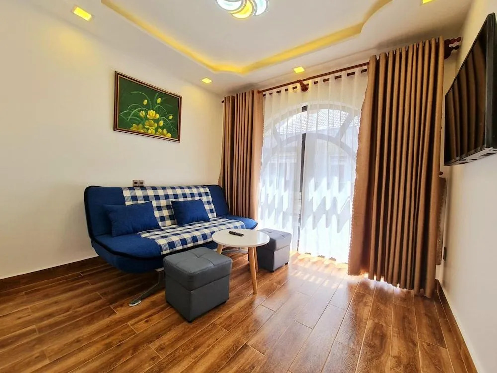 La Fleur Premium Central Apartment Hotel