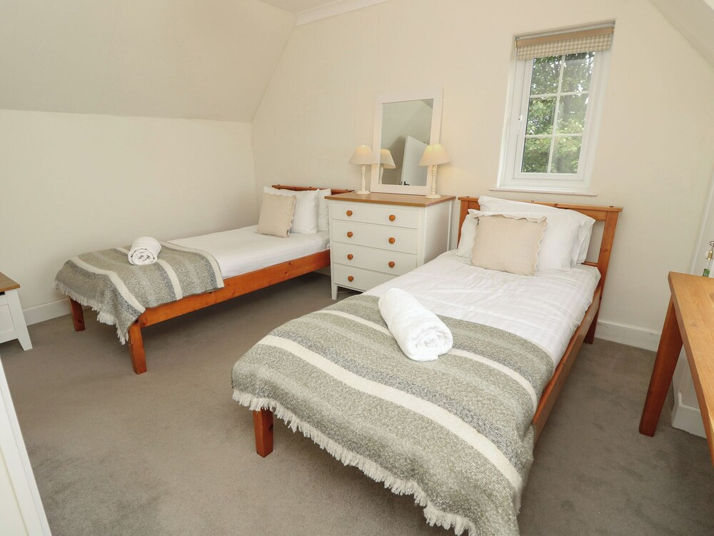 Poppy Cottage