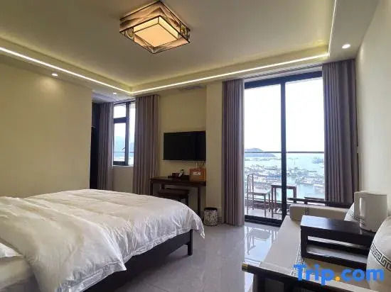 LUNAR Huayu Haiju Homestay