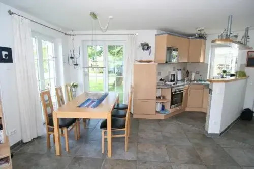 Ferienhaus Likedeeler Weg 13