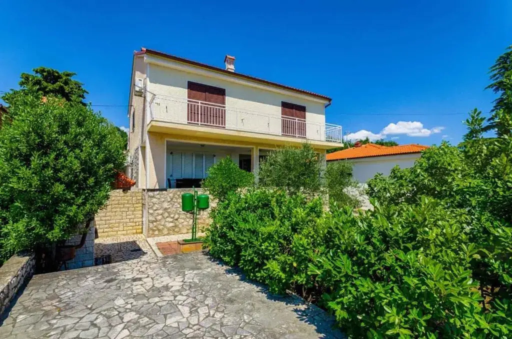 Apartment in Novi Vinodolski 39131