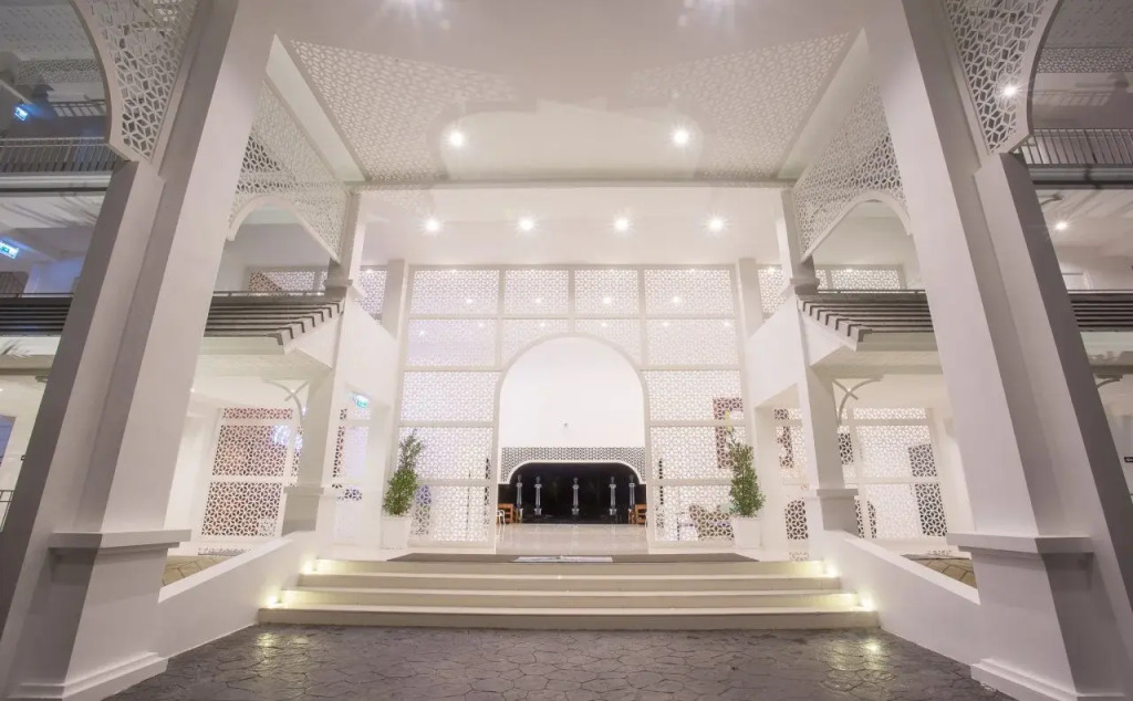 White House Hotel