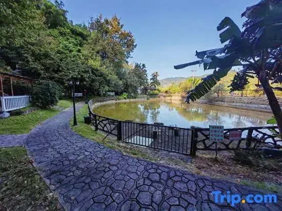 Yingde Fenglin Moke Homestay