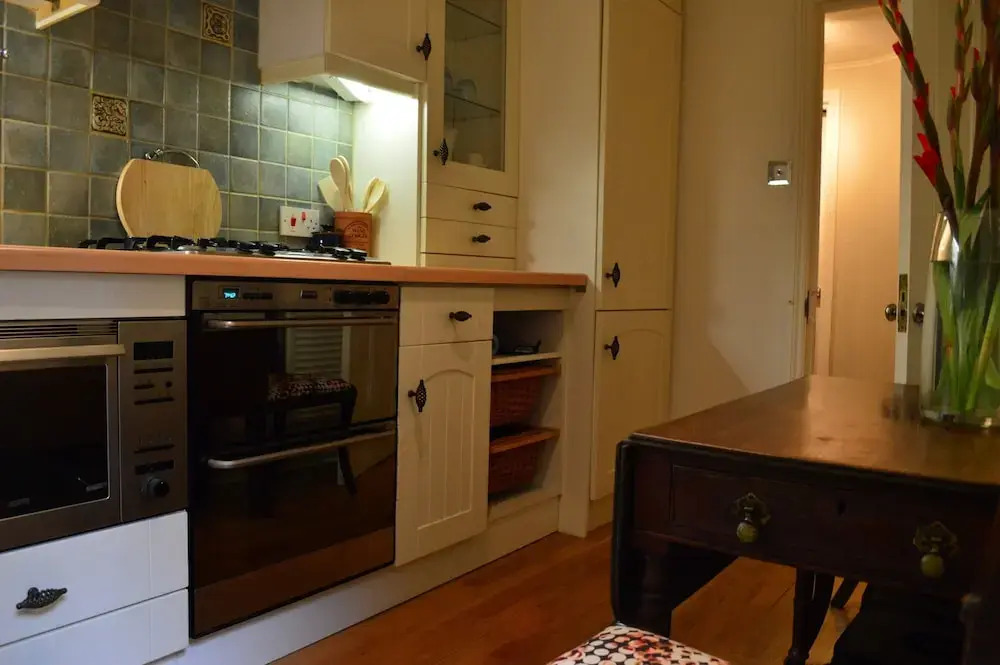 Stylish 2 Bedroom Apartment In London