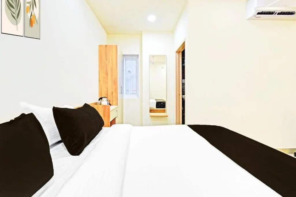 Palette Hotel Hill View by CheckIn, Tirupati