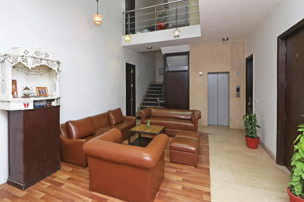 OYO 13867 The Hotel AM-Bliss