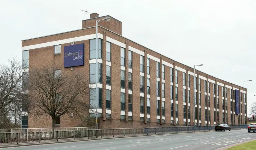 Redwings Lodge Wolverhampton Central
