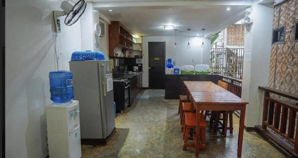 Tres Islas Hostel