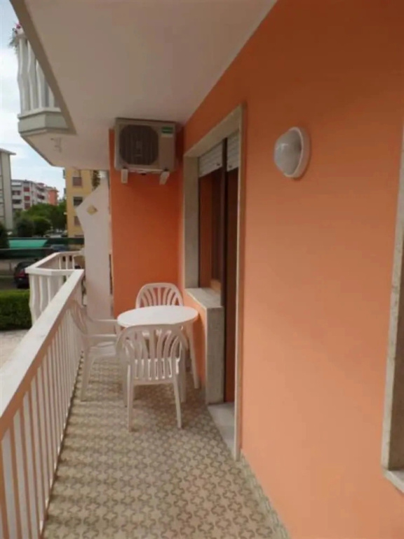 Cozy Flat Just 100m From the Golden Beach