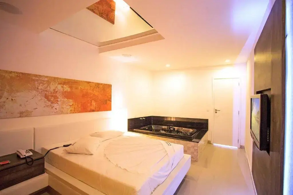 DOM Suites motel