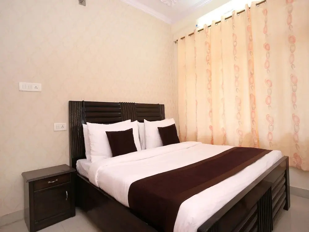 OYO 10083 Home Golden Forest View 2BHK Bhattakufer