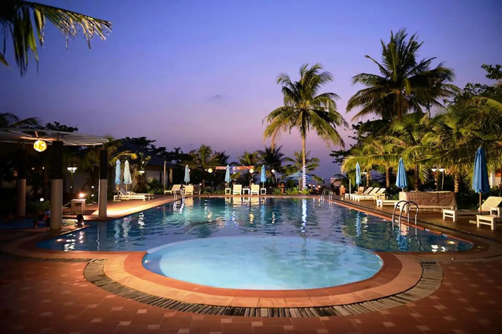 Orange Resort