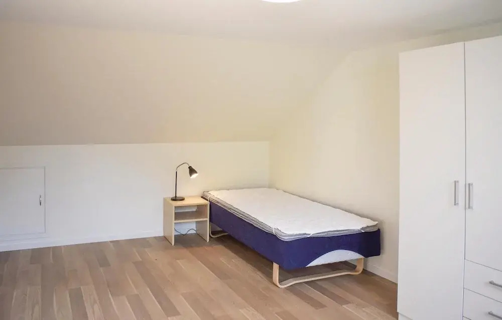 6 Bedroom Gorgeous Home In Tomelilla