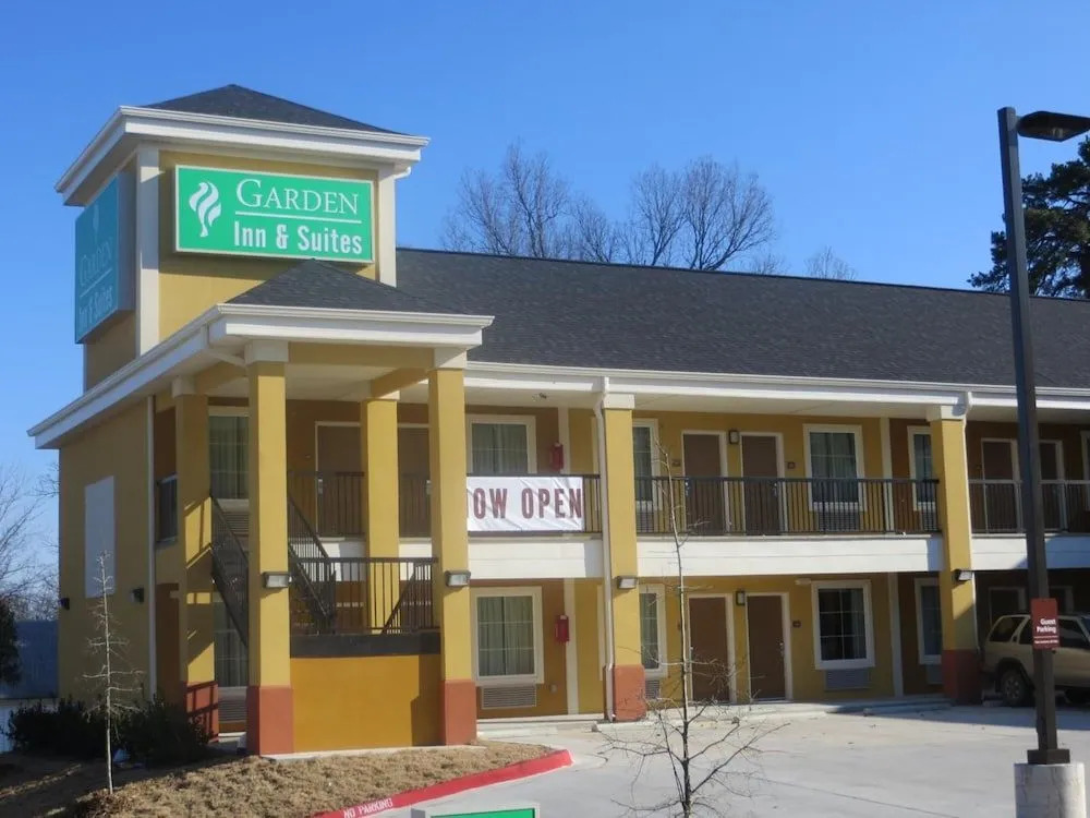Garden Inn & Suites Little Rock