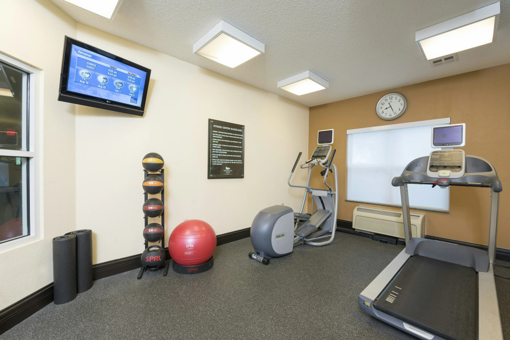 Homewood Suites by Hilton Indianapolis Airport / Plainfield