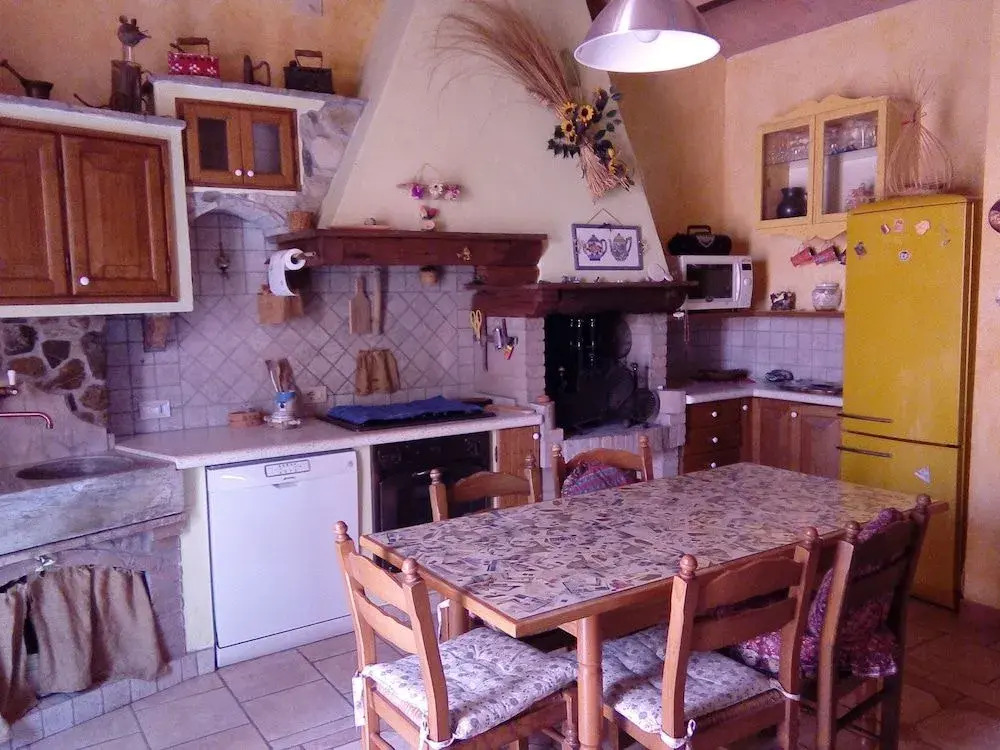 Carlos Country House