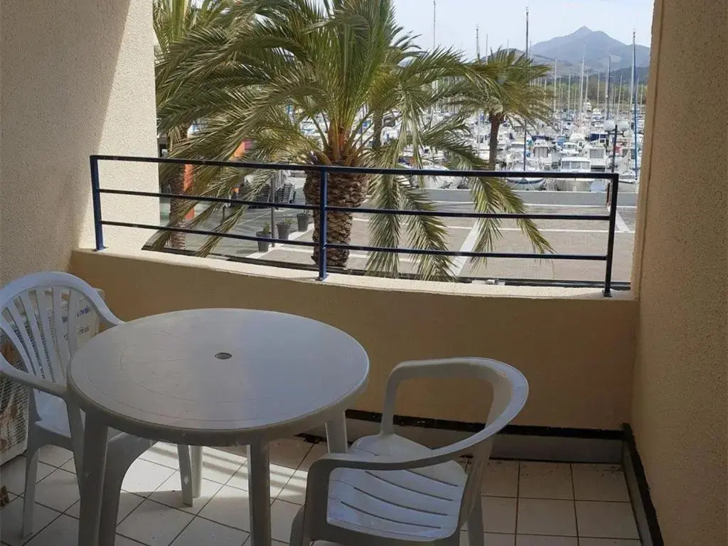 Appartement Argelès-sur-Mer, 2 pièces, 6 personnes - FR-1-388-73