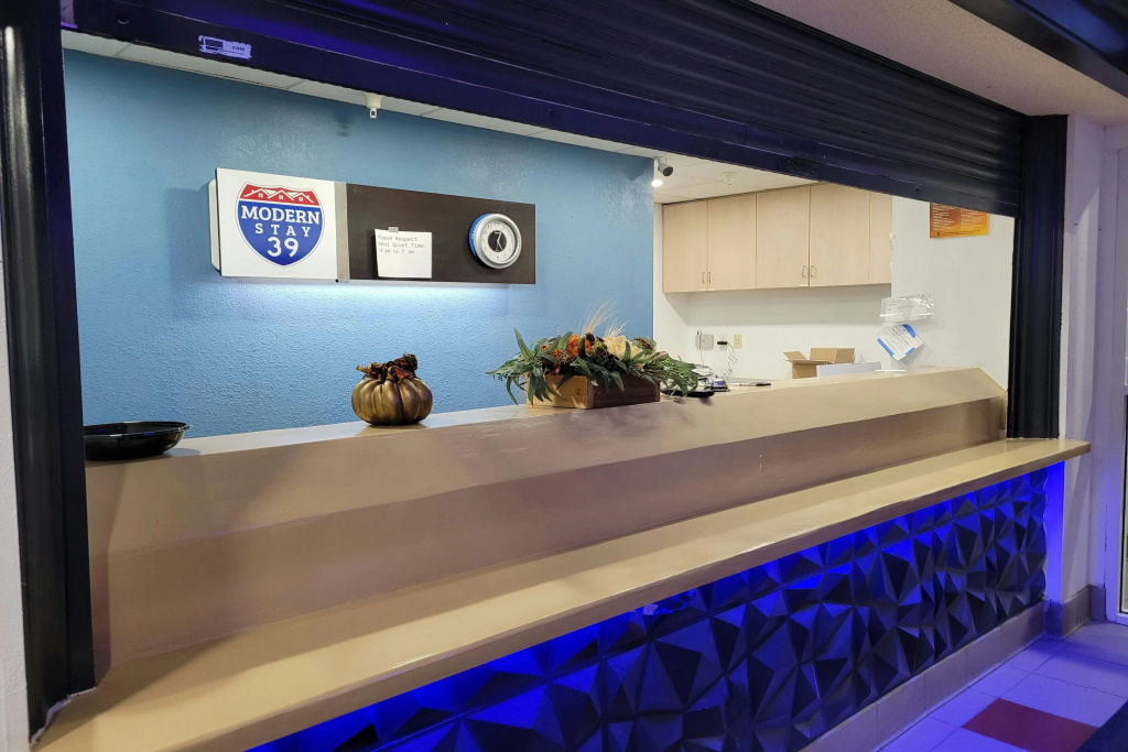 Modern Stay 39 Lakeview By OYO Minonk