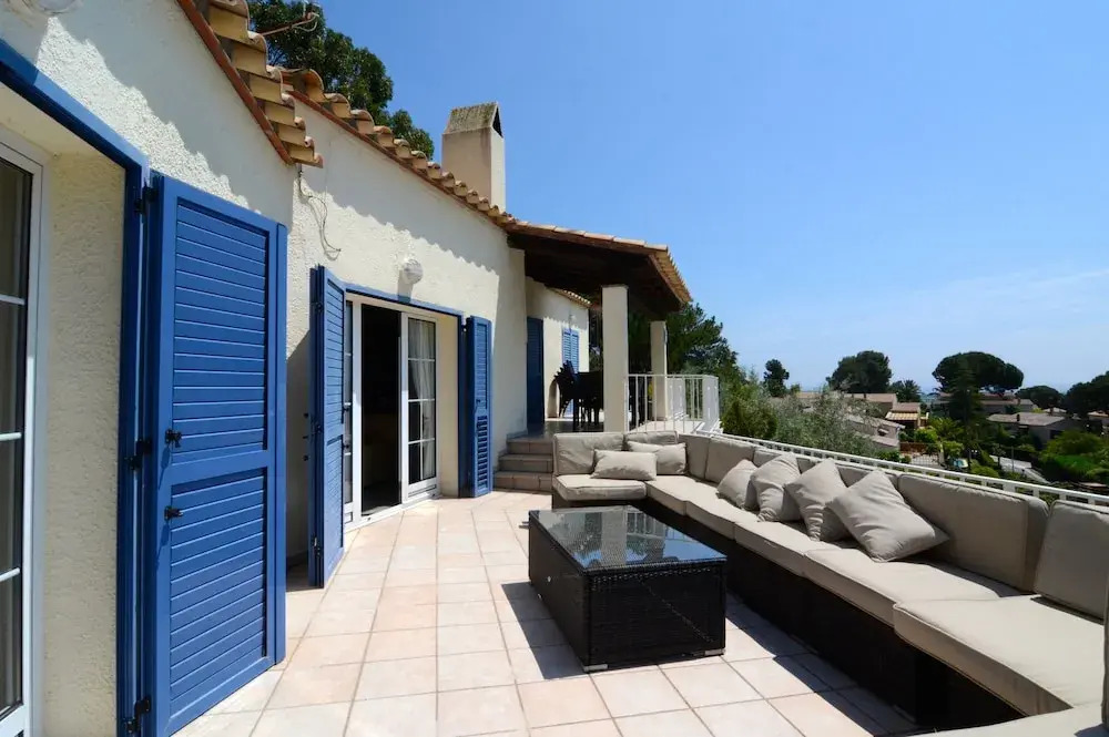 Villa  Villa Montgri