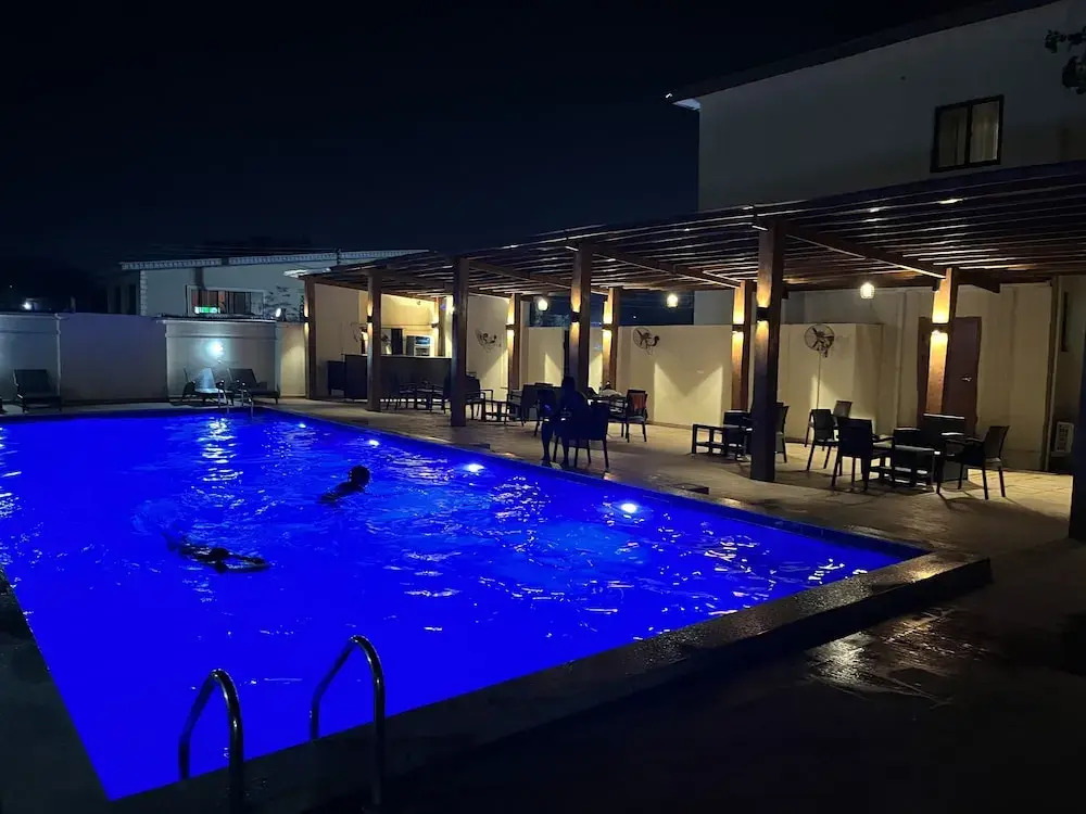 Adis Hotels Prime