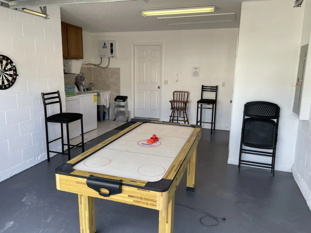 LWP133HP - 4 beds - 8 guests - Pool home, Davenport, US