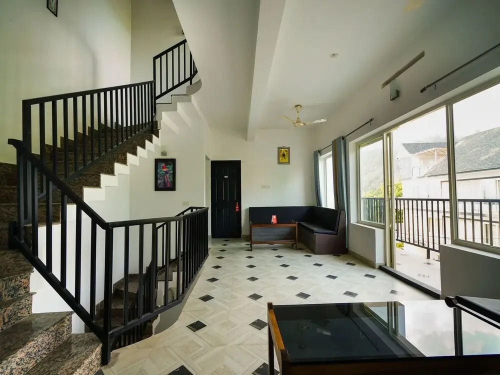 OYO 13434 Hotel Hill Top