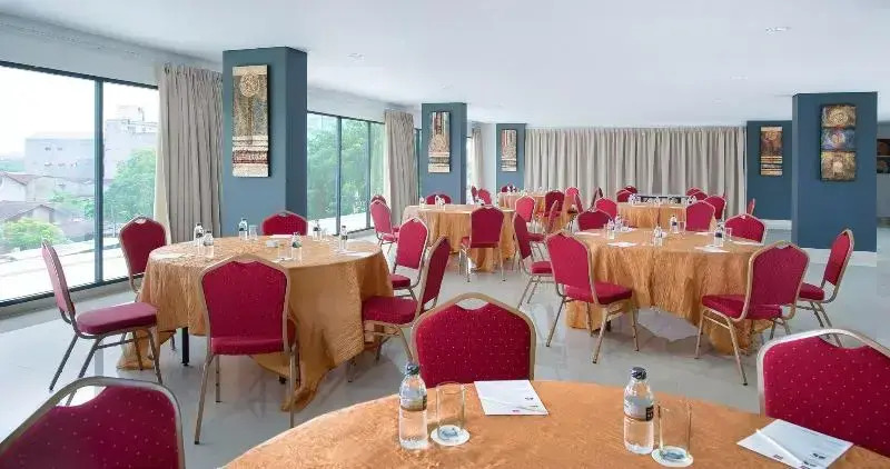 Mercure Jakarta Grogol
