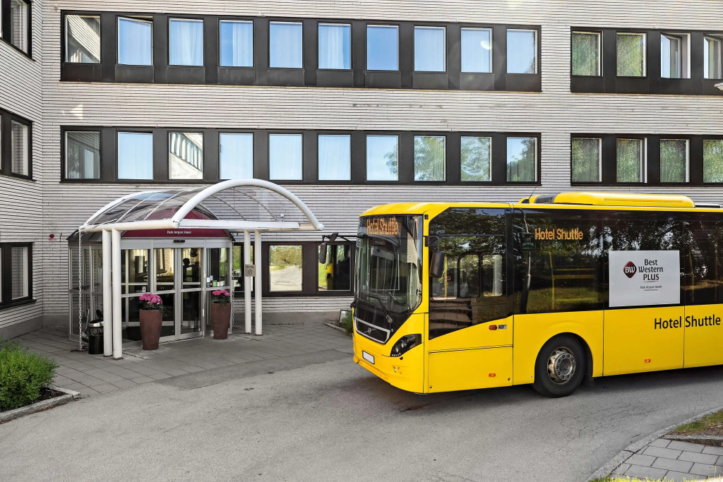 Best Western Plus Park Airport Hotel