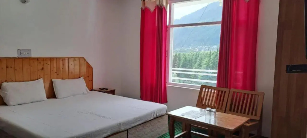 Red Rock Hotel