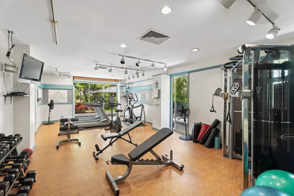 Beautiful Mountain View - Concierge Included - Spacious! - Vrkcv