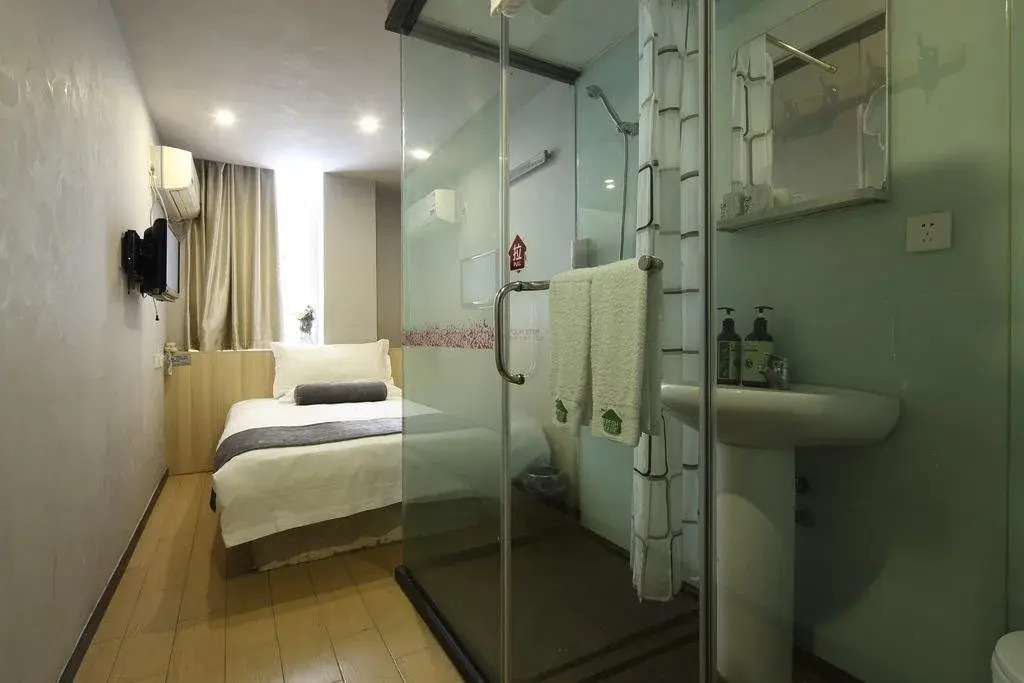 Xianwu Huanyuan Hotel West Lake Branch