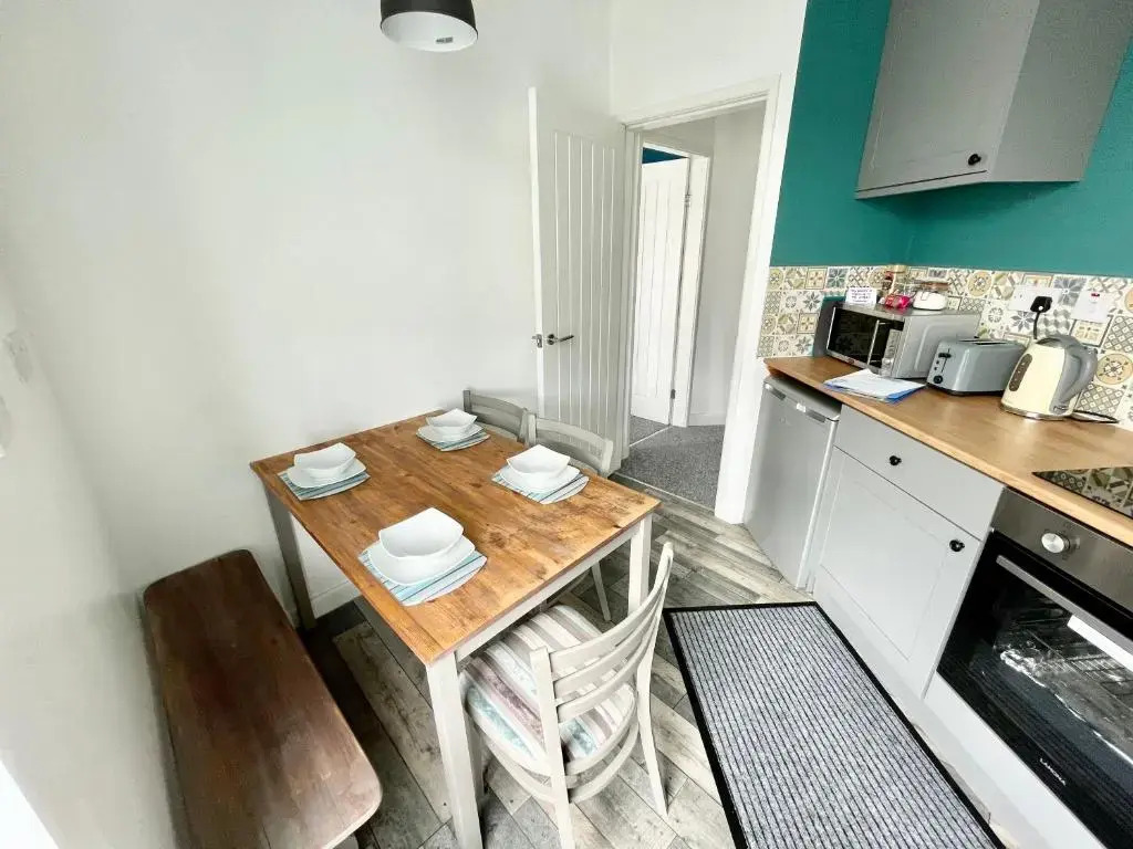 The Corner House - Modern Chesterfield Town Centre Apartments