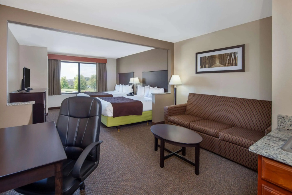 Comfort Inn & Suites Rochester South Mayo Clinic