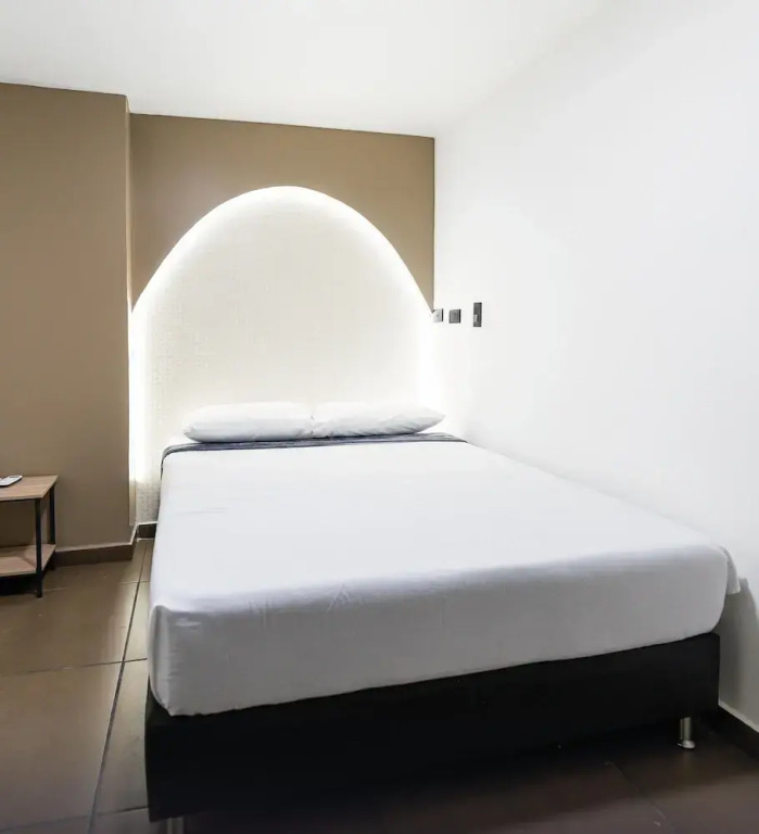 Hotel Lax