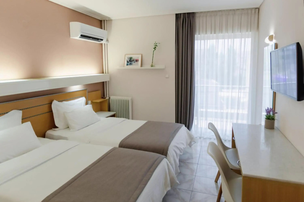 Acropol Hotel