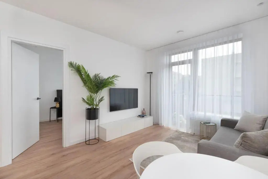 Brand New and Modern 1BDR Apartment