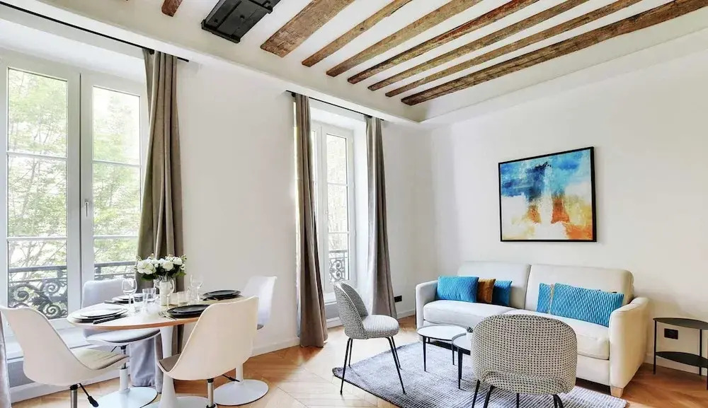 Magnificent Apartment in Le Marais