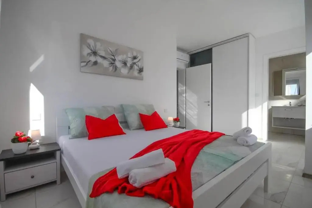 Villa Essenza Vita in Vodice near Beach with private pool & pet friendly