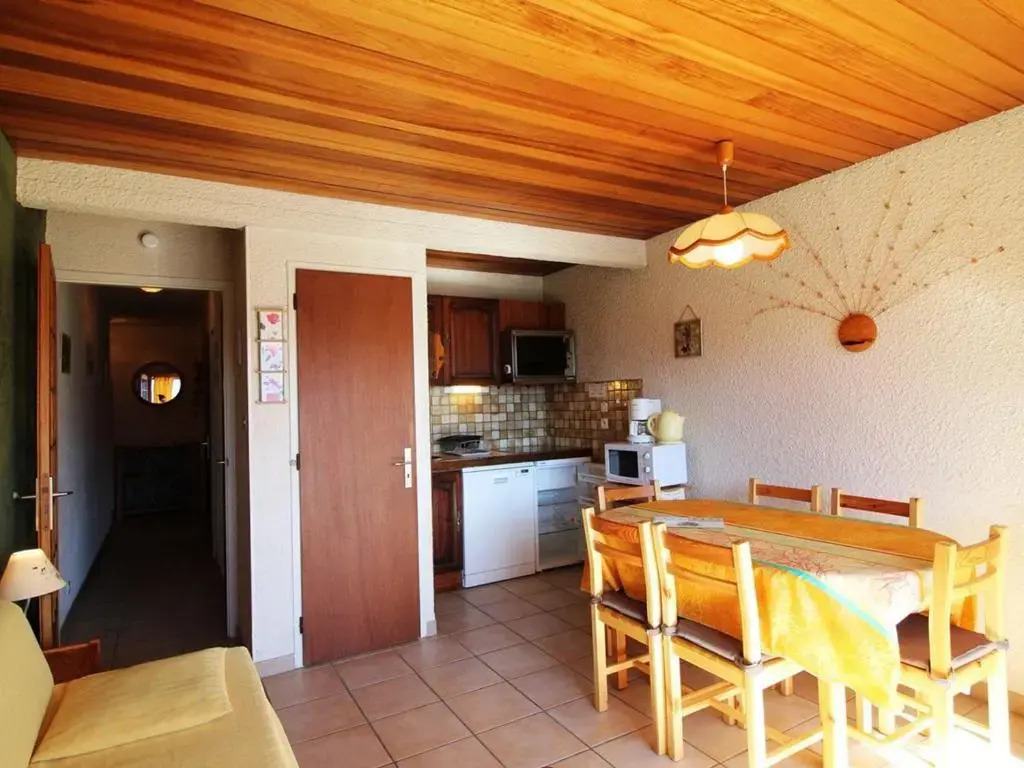 Appartement Auris, 2 pièces, 6 personnes - FR-1-297-95