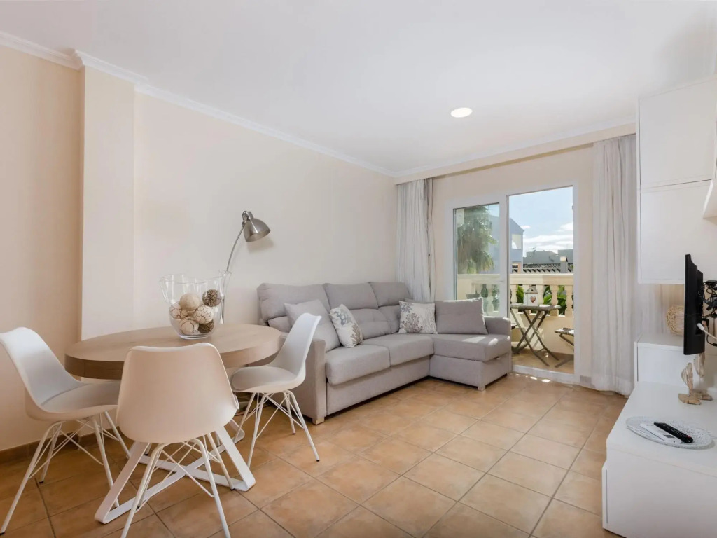 BONANZA 5 - Apartment for 2 people in Colonia de Sant Jordi.