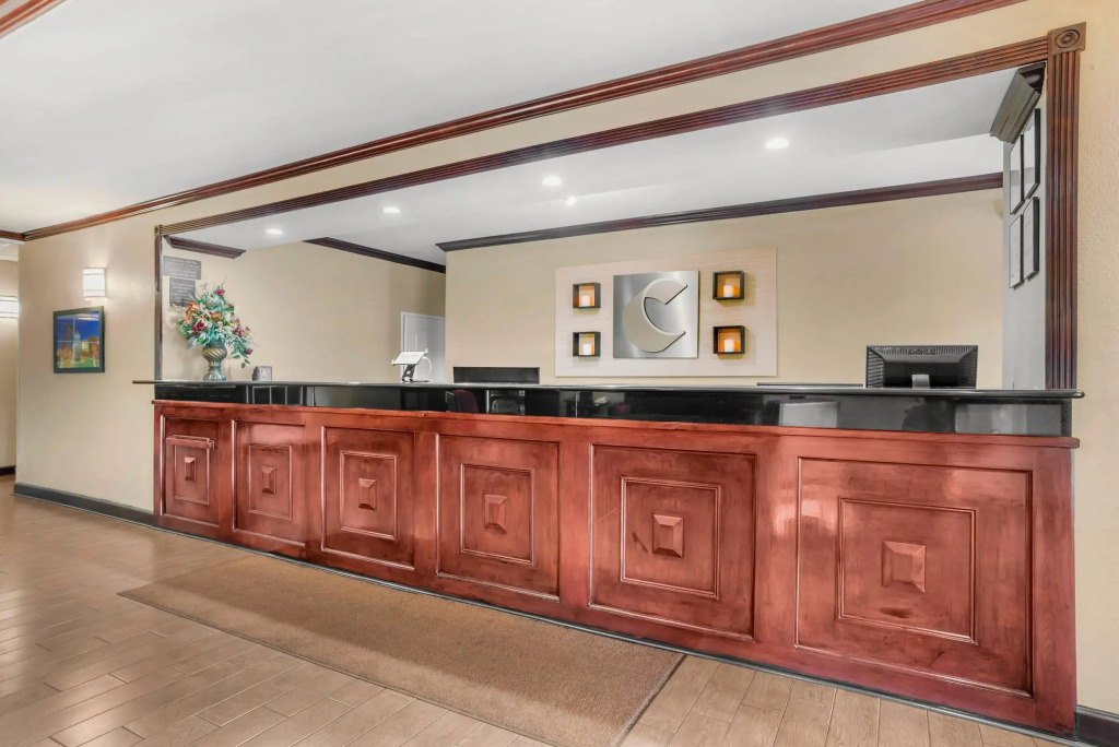Comfort Suites Montgomery East Monticello Dr