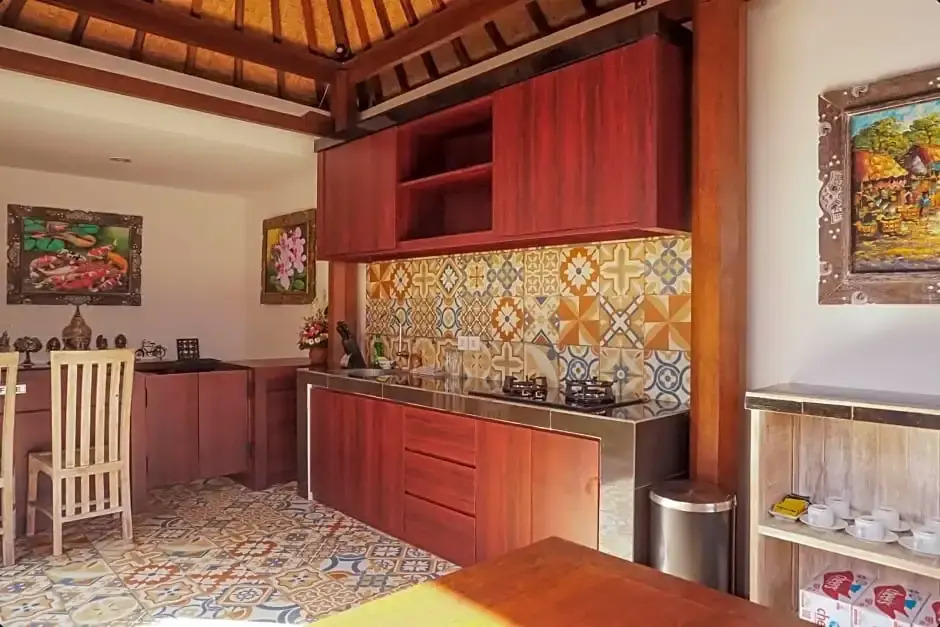 KJ Klumpu Wooden Style Guest House at Canggu