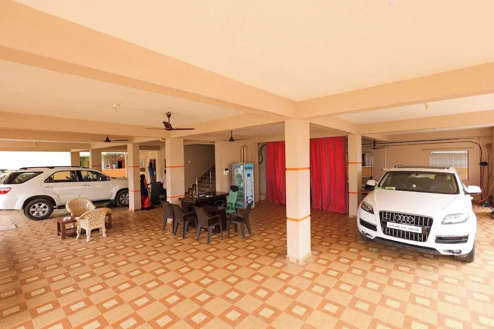 SBHS Homestay - Garudadri - Tirupati Bus Stand