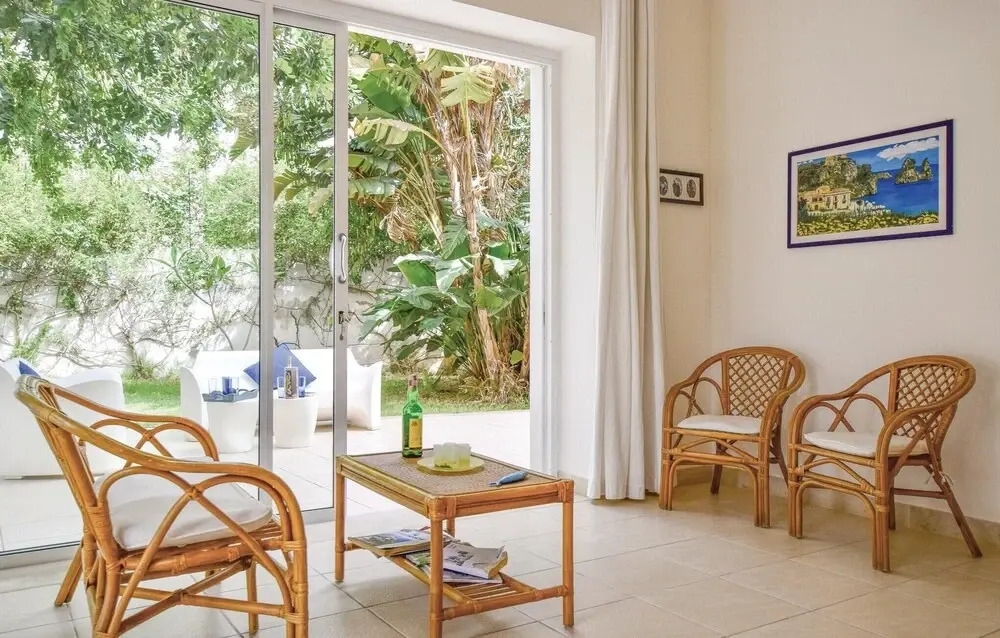 2 Bedroom Cozy Home In Marina Di Ragusa