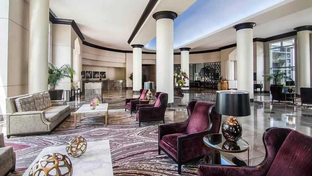 Renaissance Dallas North Hotel