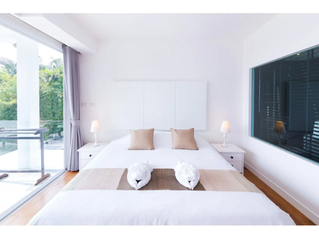 Baan Saint-Tropez Seaview Villas Kata Beach